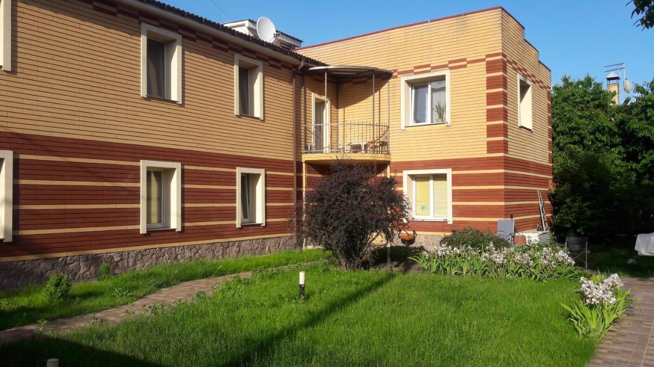 Arcobaleno Home Kiew Exterior foto